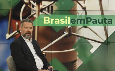 Secretário de radiofusão do ministério das comunicações do Ministério de Ciência e Tecnologia, Maximiliano Martinhão, é o entrevistado do programa Brasil em Pauta.