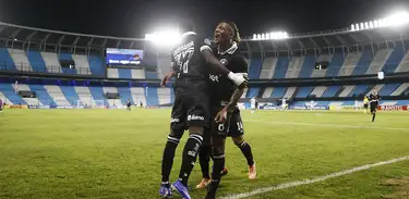 Racing 2 x 3 Botafogo