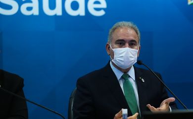 O ministro da Saúde, Marcelo Queiroga, concede entrevista coletiva à imprensa, sobre a aplicação da dose de reforço das vacinas Covid-19.