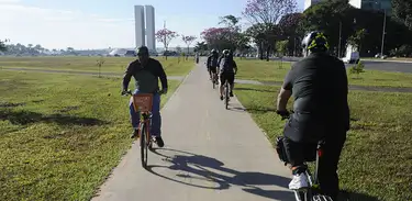 Bicicletas na Esplanada