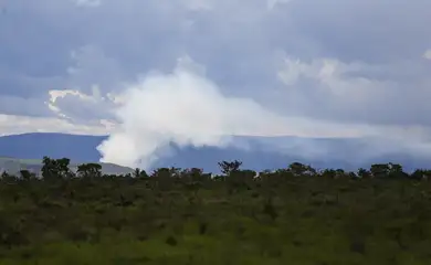 Alto Paraíso de Goiás (GO) -  Queimadas em área de Cerrado do município de Alto Paraíso próxima ao Parque Nacional da Chapada dos Veadeiros (Marcelo Camargo/Agência Brasil)