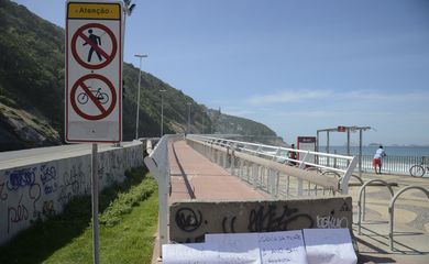 Rio de Janeiro - Ato na Ciclovia Tim Maia, em São Conrado, lembra os dois mortos há um ano na queda de parte do equipamento (Tomaz Silva/Agência Brasil)