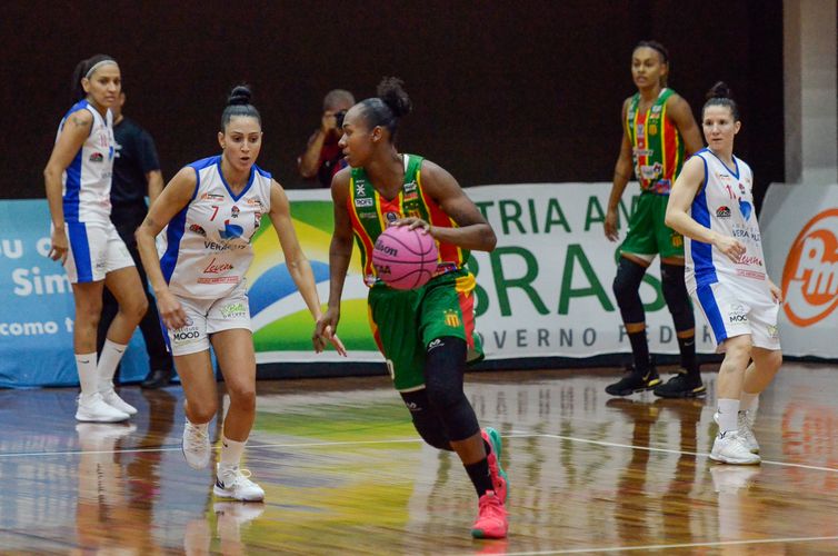 Última final da LBF, disputada em 2019 entre Vera Cruz Campinas e Sampaio Côrrea.
