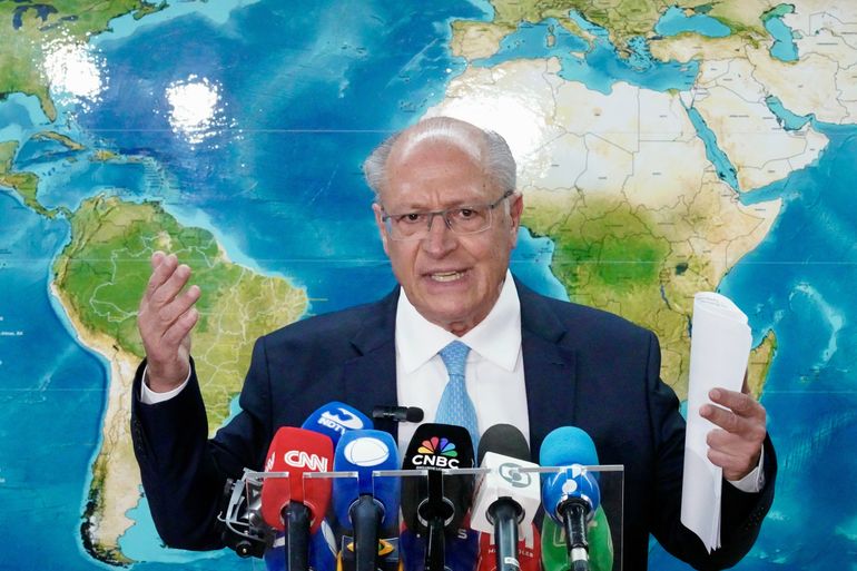 Brasília (DF), 29/07/2025 - Vice Presidente da República, Geraldo Alckmin, fala durante entrevista coletiva sobre tarifaço dos Estados Unidos da América, no gabinete da Vice Presidência da República no Palácio do Planalto. Foto: Cadu Gomes/VPR