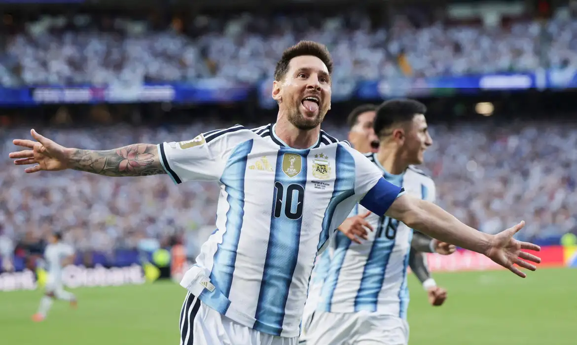 Soccer Football - FIFA World Cup 2026 - Group J - Argentina v Algeria - Kansas City Stadium, Kansas City, Missouri, U.S. - June 16, 2026
Argentina's Lionel Messi celebrates scoring their first goal REUTERS/Claudia Greco     TPX IMAGES OF THE DAY