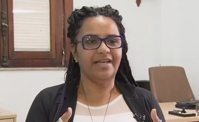 mulher negra, advogada Carla Lima, desigualdade racial, desigualdade de gênero