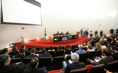 Brasília -  Abertura do 1º Seminário Internet e Eleições, organizado pelo Tribunal Superior Eleitoral (TSE) em parceria com o Ministério de Ciência e Tecnologia (Marcelo Camargo/Agência Brasil)