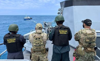 19/09/2023, Ação da Marinha e da PF apreende 4,5 toneladas de cocaína na costa de Pernambuco. Foto: Agência Marinha de Notícias