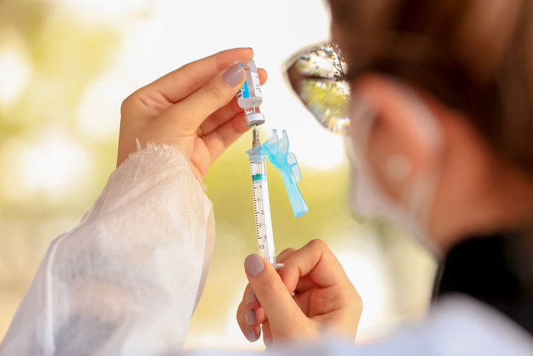 Anvisa: vacinas em uso no Brasil não são experimentais | SC Hoje News Notícias de Santa Catarina - SC HOJE News