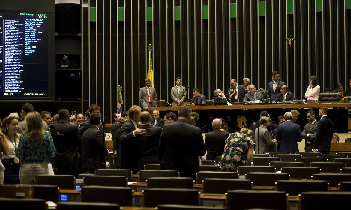 Brasília -  Presidente da Câmara, Eduardo Cunha preside sessão na Câmara dos Deputados (Marcelo Camargo/Agência Brasil)