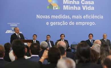 Brasília - Cerimônia de anúncio de novas medidas para o Programa Minha Casa, Minha Vida 2017 (Antonio Cruz/Agência Brasil)