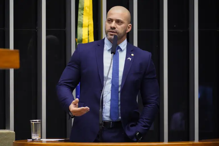 Dep. Daniel Silveira (PSL - RJ)