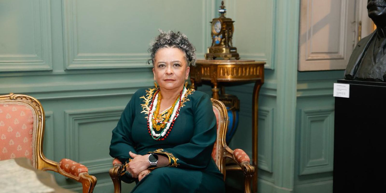 Ana Maria Gonçalves é a primeira escritora negra a assumir cadeira na Academia Brasileira de Letras em posse histórica