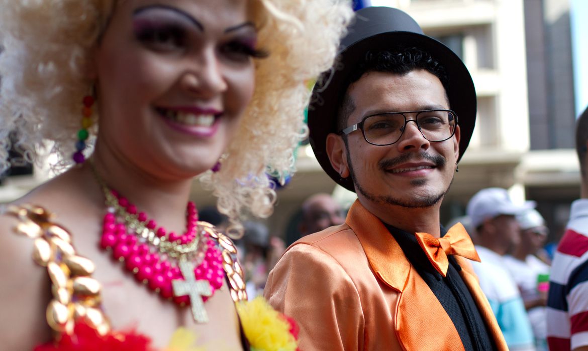 19ª edição, Parada do Orgulho LGBT de São Paulo cobra respeito e igualdade (Daniel Mello/Agência Brasil)