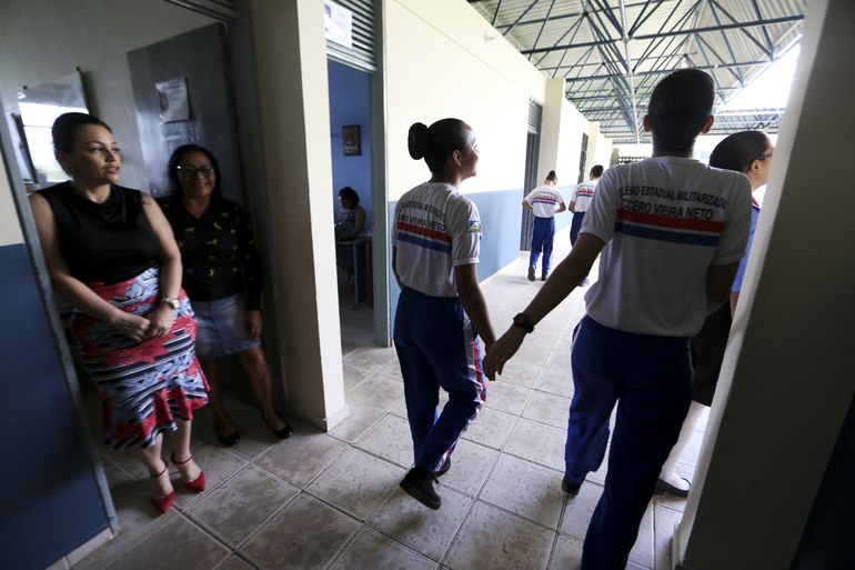 Alunos venezuelanos de escola pública em Pacaraima.