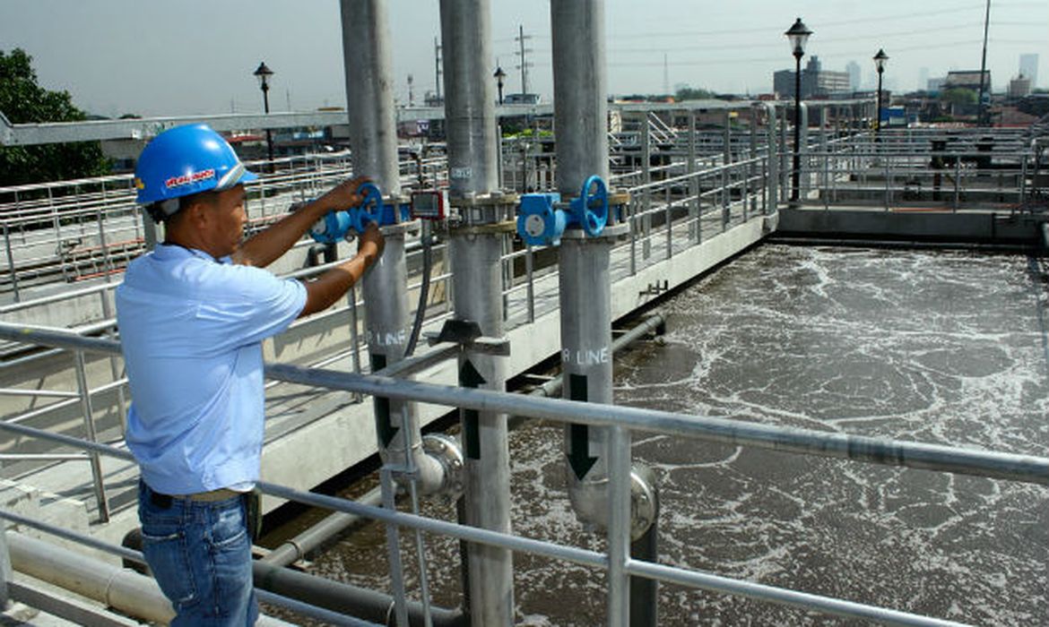 Centro de tratamento de água nas Filipinas