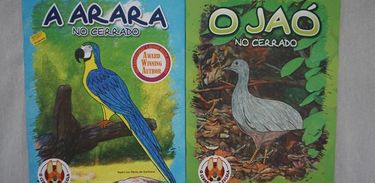 Livros &quot;A Arara no Cerrado&quot; e &quot;O Jaó no Cerrado&quot;, de Pedro Ivo 
