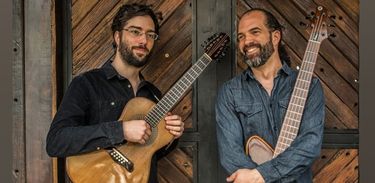 Pedro Vaz e Jefferson Amorim – Duo de viola caipira e baixo elétrico