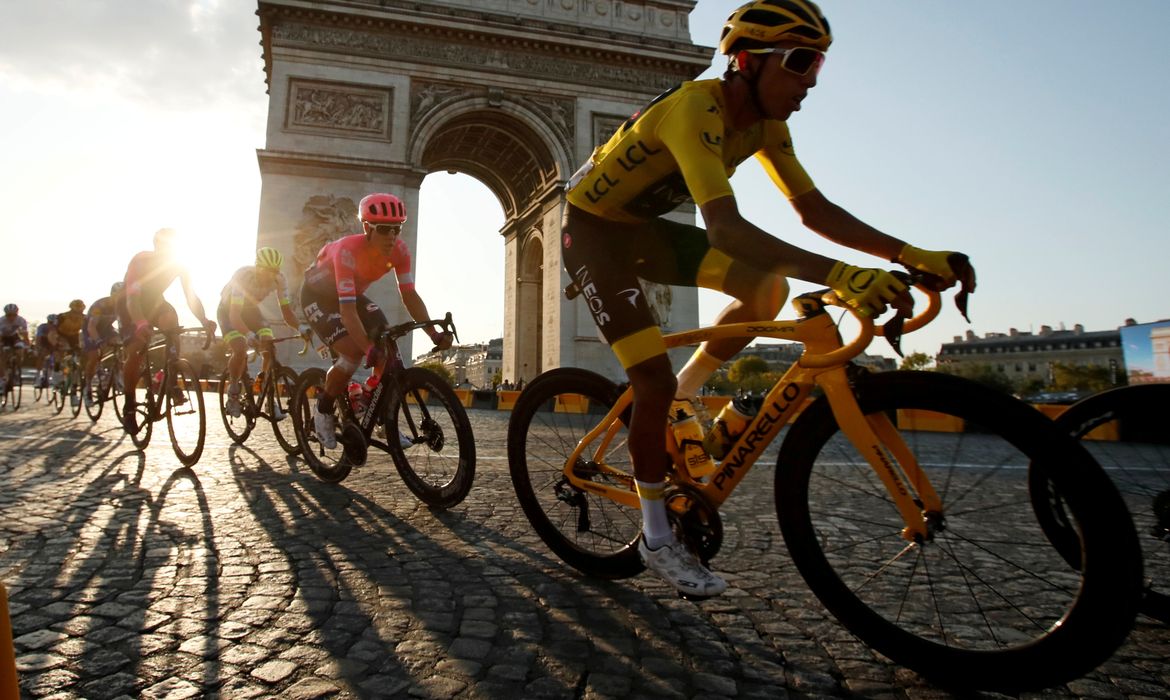 Tour de France é adiado após extensão da quarentena francesa | Agência  Brasil