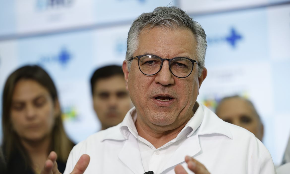 Sade vai retomar ao do Dia D para imunizao contra gripe