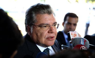 Brasília - Deputado Sarney Filho na saída da Vice-Presidência da República  (Valter Campanato/Agência Brasil)