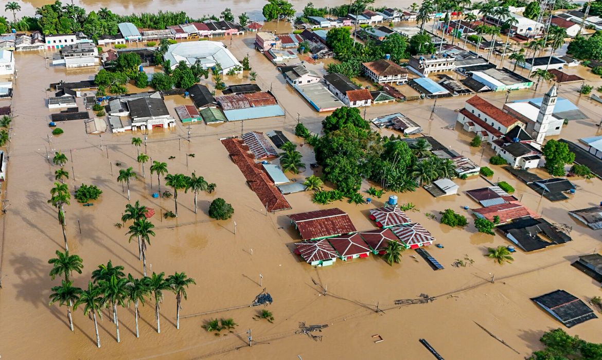 В городе Бразилия произошло крупнейшее наводнение в его истории