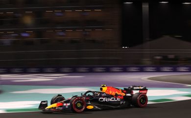Sergio Perez garante a pole no Grand Prix da Arábia Saudita de Fórmula 1