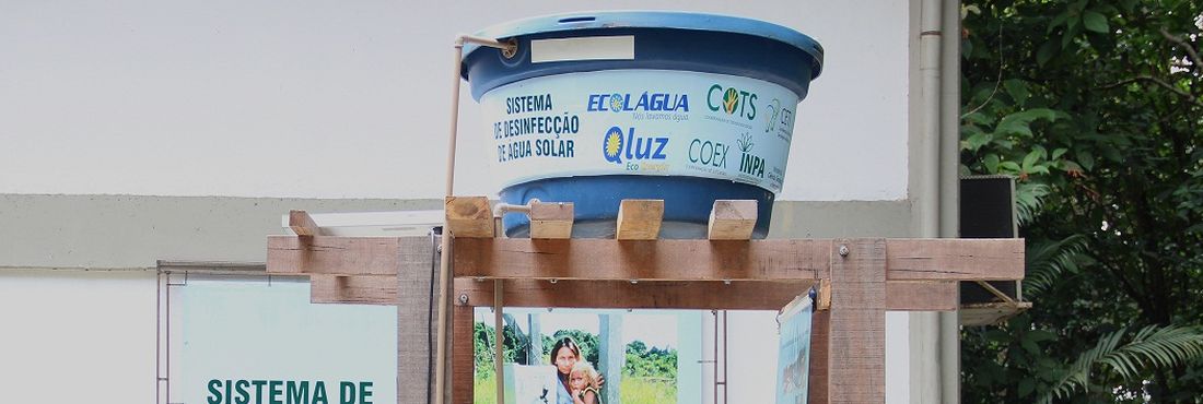 Comunidades isoladas da Amazônia usam energia solar para purificar a água