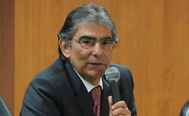 Carlos Ayres Britto