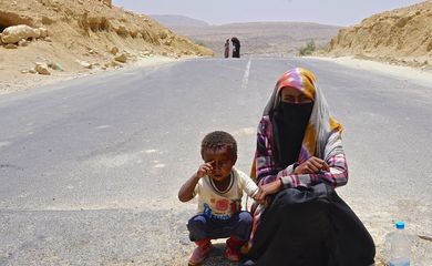 As condições dos migrantes e refugiados no Iêmen são extremamente precárias
