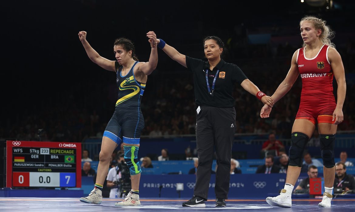 Giullia Penalber - wrestling - paris 2024 - em 09/08;2024