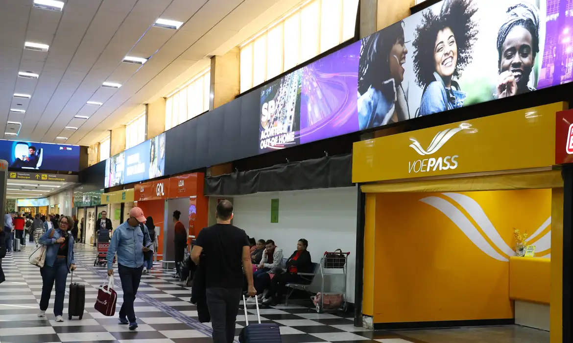 Procon-SP quer explicao sobre atendimento de consumidores da Voepass