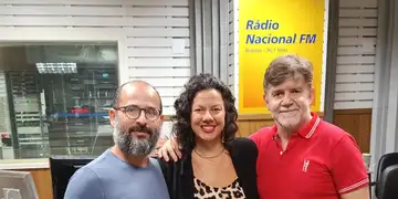 Paula Nunes e Passo Largo fazem show em homenagem a Gal Costa