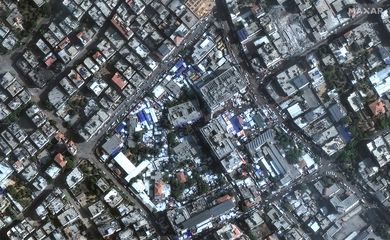 Imagem de satélite mostra hospital Al-Shifa
 7/11/2023   Maxar Technologies/Divulgação via REUTERS