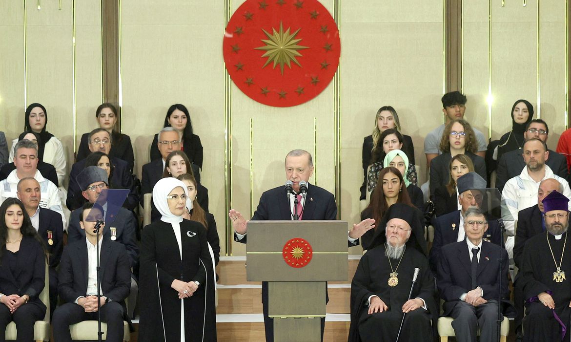 Turkish President Tayyip Erdogan makes a speech during his inauguration ceremony at the Presidential Palace in Ankara, Turkey June 3, 2023. Presidential Press Office/Handout via REUTERS ATTENTION EDITORS - THIS PICTURE WAS PROVIDED BY A THIRD PARTY. NO RESALES. NO ARCHIVES.