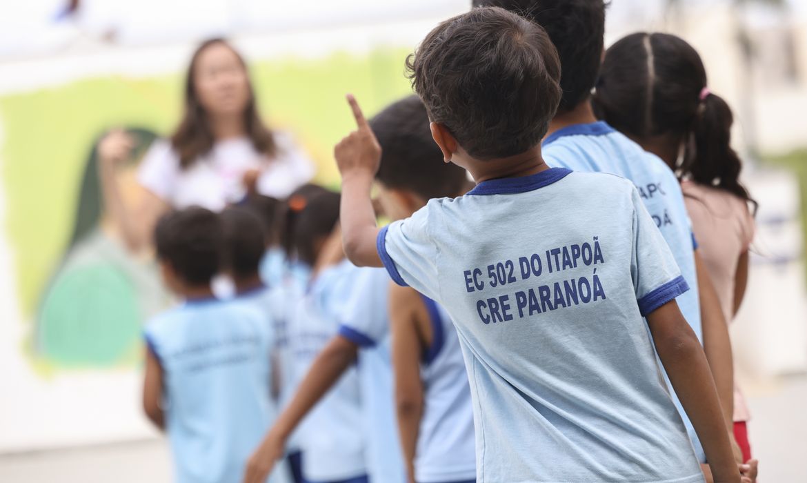Comea amanh preparao para Semana Nacional da Convivncia Escolar