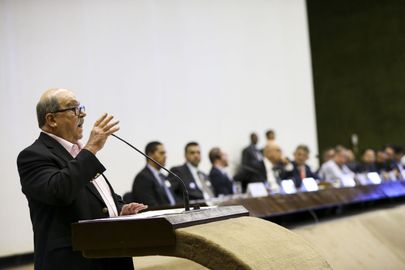 O presidente da Associação Brasileira doas Caminhoneiros (Abcam), José da Fonseca Lopes, durante audiência da comissão mista que analisa a Medida Provisória 832/2018.
