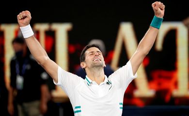 Djokovic comemora conquista do aberto da Austrália - tenista - número um - sérvio