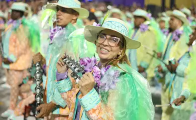 Rio de Janeiro (RJ), 05/03/2025 – Acadêmicos do Grande Rio desfila no terceiro dia de carnaval do grupo Especial na Marquês de Sapucaí, na região central do Rio de Janeiro. Foto: Tomaz Silva/Agência Brasil
