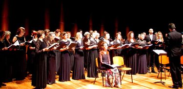 O Coro Sinfônico da ACC segue divulgando a música coral brasileira de todos os tempos