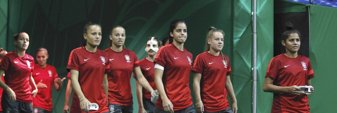 Meninas do Brasil caíram ainda na primeira fase da Copa do Mundo feminina sub-20, com duas derrotas e um empate em um grupo com Alemanha, China e Estados Unidos
