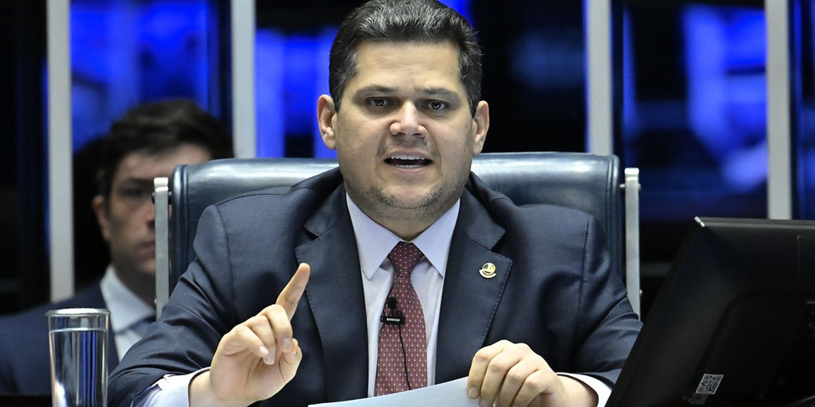 Com plenário obstruído, Senado terá sessão remota, diz Alcolumbre Com plenário obstruído, Senado terá sessão remota, diz Alcolumbre