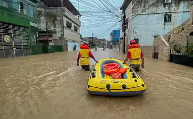 Brasília (DF) 16/02/2024 - Durante períodos de chuva, os moradores da Bacia do Rio Tejipió sofrem com alagamentos e enchentes - 
Foto: Prefeitura Recife