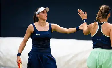 Dupla da tenista Luisa Stefani com húngara Timea Babos avança às semifinais do WTA 500 de Bad Homburg, em 25/06/2025