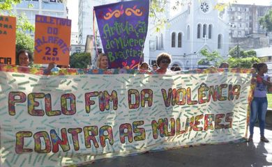 Marcha do Dia Internacional da Mulher em Salvador