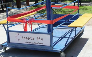 Brinquedos adaptados do projeto Adapta Rio