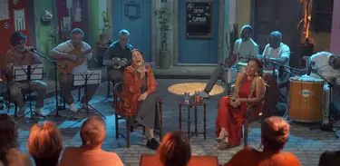 Teresa Cristina recebe Mônica Salmaso para uma homenagem a Elizeth Cardoso