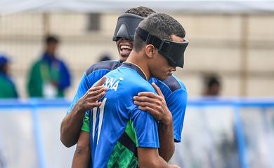 futebol de cegos - seleção vence Inglaterra por 2 a 0 e conquista o título do Grand Prix da França em 1º/07/2023