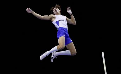 Armand Duplantis, salto com vara, atletismo