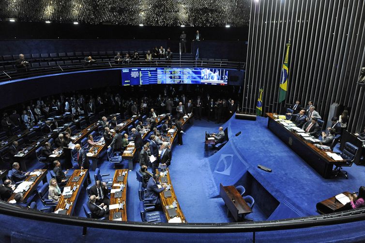 Plenário do Senado Federal durante sessão deliberativa ordinária. 